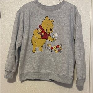Winnie the Pooh Sweatshirt Womens Medium Grey